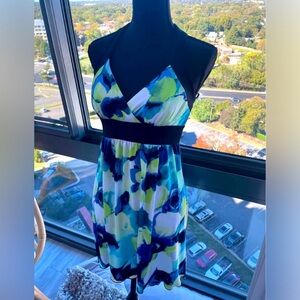 Iz Byer floral mini dress small